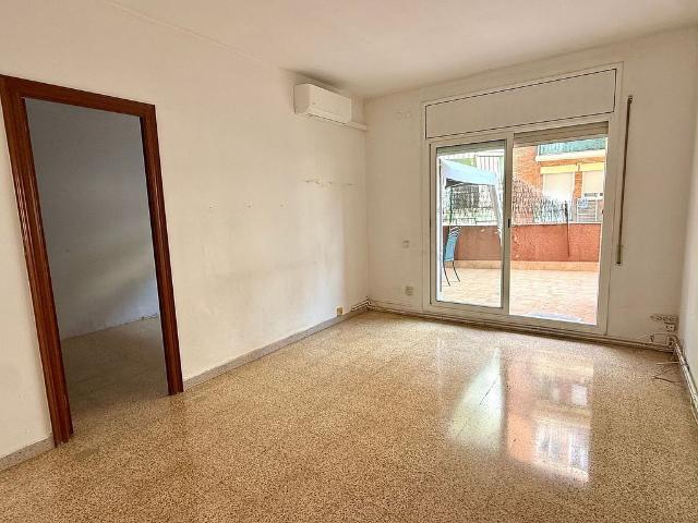 Piso en venta en calle De Lluís Sagnier, Barcelona, de 85 m² 2 habitaciones por 295.000