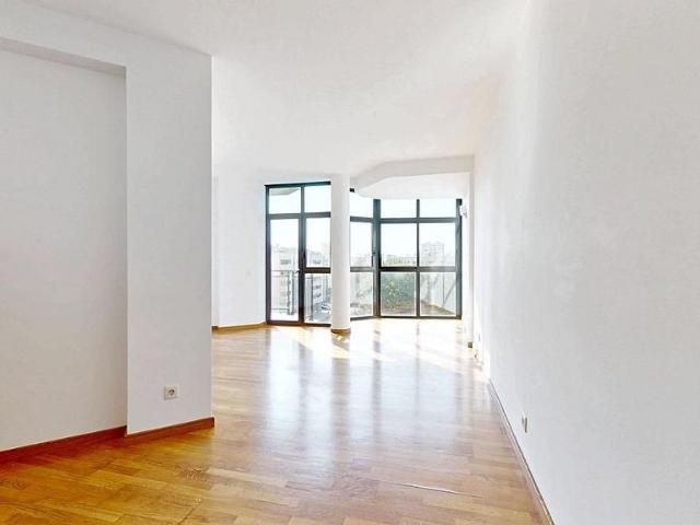 Piso en venta en calle De Llull, Barcelona, de 121 m² 4 habitaciones por 715.000