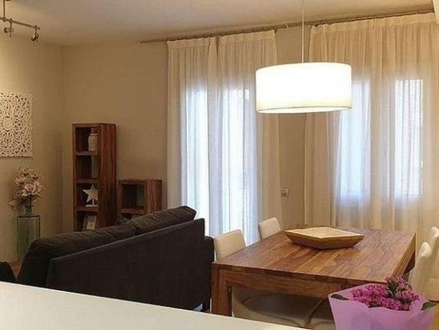 Piso en venta en calle De Los Castillejos, Barcelona, de 44 m² 2 habitaciones por 288.000