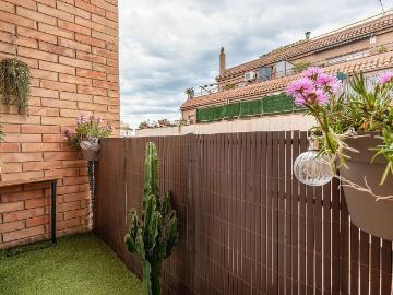 Piso en venta en Baix Guinardo - Balcón