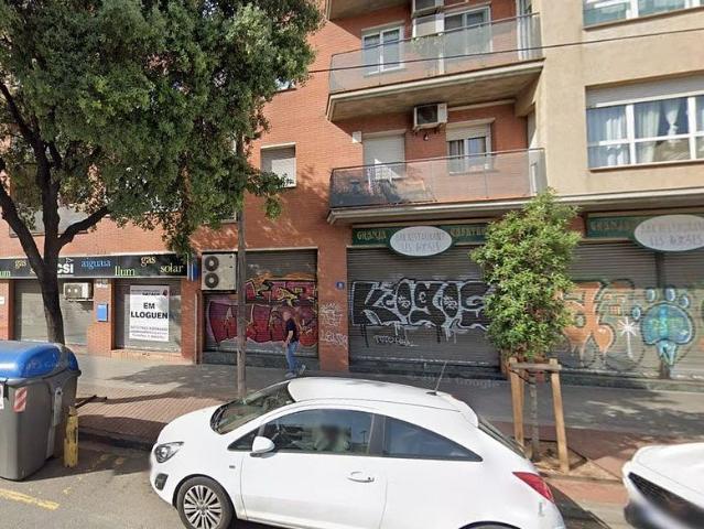 Piso en venta en calle De Pau Rigalt, Sabadell, de 101 m² 1 habitación por 173.600