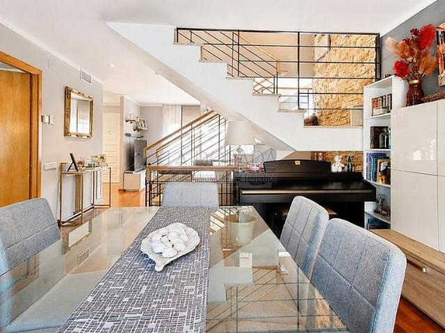 Piso en venta en calle De Pere Vergés, Cambrils, de 173 m² 4 habitaciones por 395.000