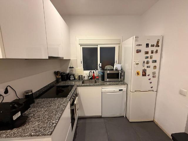 Piso en venta en paseo Maragall, Barcelona, de 70 m² 2 habitaciones por 215.000