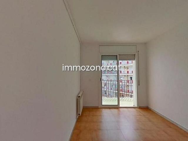 Piso en venta en calle De Pompeu Fabra, Blanes, de 76 m² 2 habitaciones por 165.000