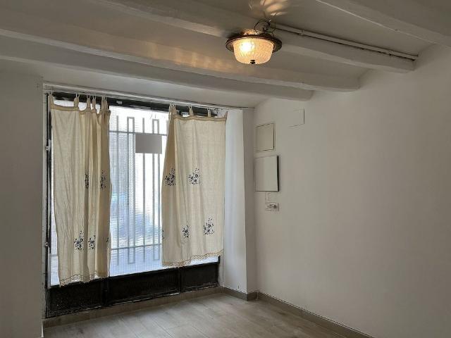 Piso en venta en calle De Pons D'icart, Tarragona, de 60 m² 2 habitaciones por 150.000