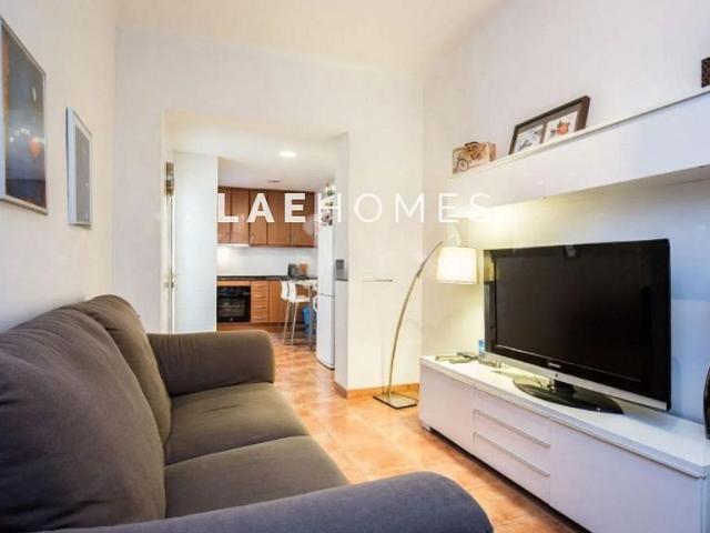 Piso en venta en calle De Rubens, Barcelona, de 58 m² 1 habitación por 230.000