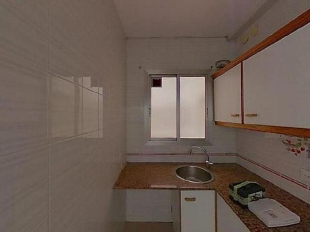 Piso en venta en calle De Ruiz de Padrón, Barcelona, de 86 m² 4 habitaciones por 218.835
