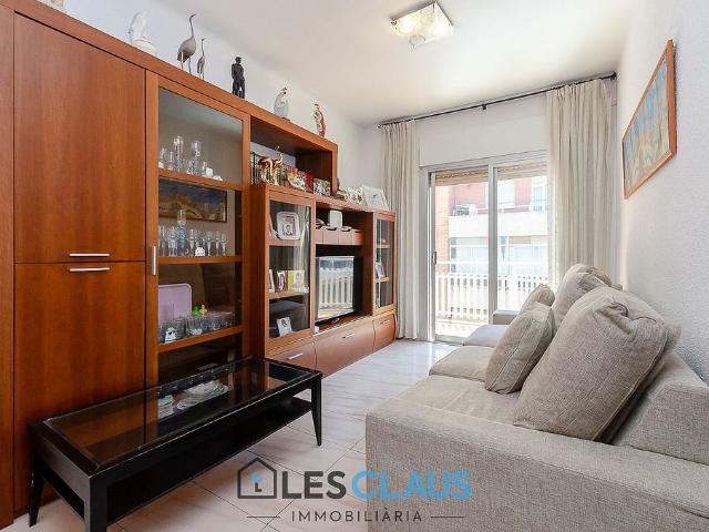 Piso en venta en calle De Rafael Campalans, Hospitalet de Llobregat, L´, de 75 m² 3 habitaciones por 280.000