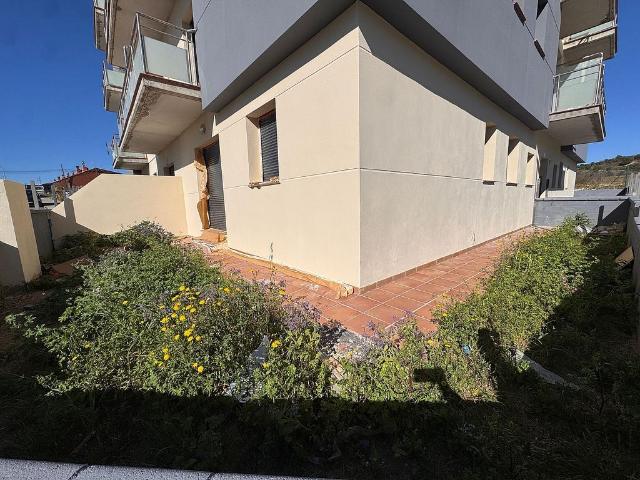 Piso en venta en calle De Ramon Mandri, Figueres, de 55 m² 2 habitaciones por 109.000