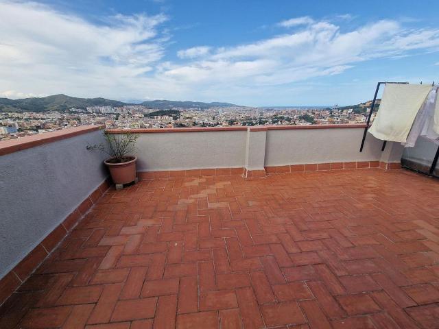 Piso en venta en calle De Ramon Rocafull, Barcelona, de 78 m² 3 habitaciones por 449.000