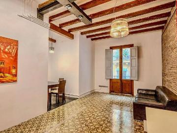 Piso en venta en calle De Ramón y Cajal, Barcelona, de 46 m² 1 habitación por 354.000