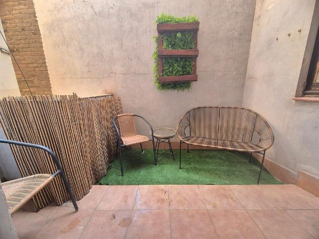 Piso en venta en calle De Rocafort, Barcelona, de 58 m² 3 habitaciones por 295.000