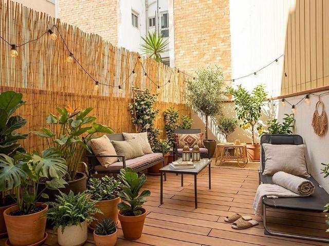 Piso en venta en calle De Rogent, Barcelona, de 55 m² 2 habitaciones por 365.000