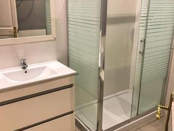 Piso en venta en calle De Roger de Flor, Barcelona, de 89 m² 4 habitaciones por 498.000
