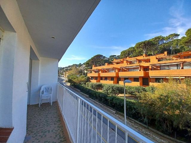 Piso en venta en calle De Sa Riera, Begur, de 58 m² 1 habitación por 300.000