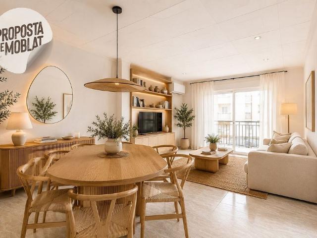 Piso en venta en calle De Sabadell, Rubí, de 63 m² 3 habitaciones por 235.000