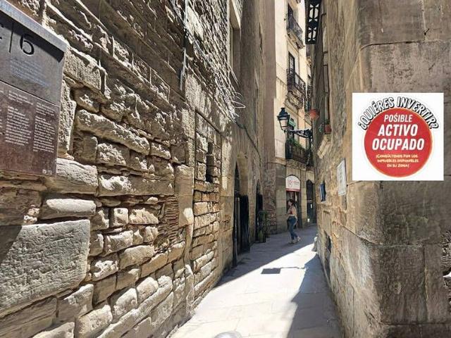 Piso en venta en calle De Salomó Ben Adret, Barcelona, de 151 m² 3 habitaciones por 484.730