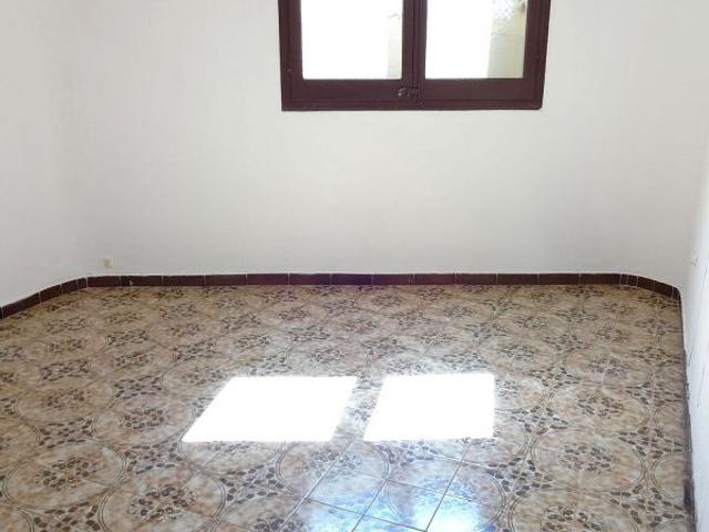 Piso en venta en calle De Sant Crispí, Barcelona, de 60 m² 3 habitaciones por 179.000