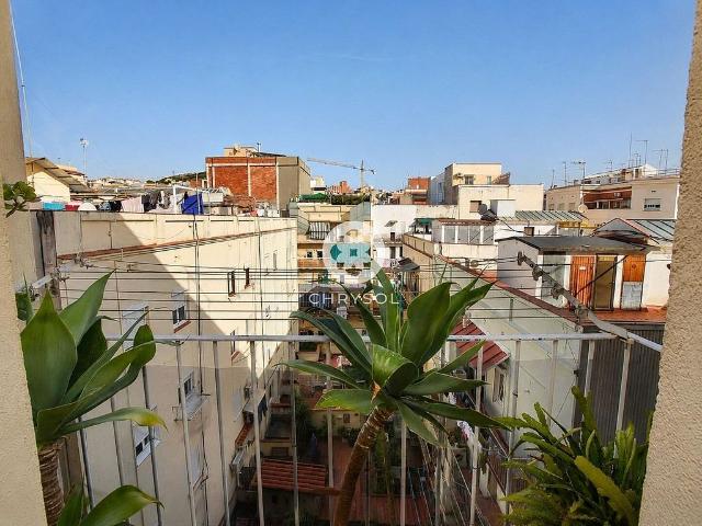 Piso en venta en calle De Sant Antoni Maria Claret, Barcelona, de 72 m² 2 habitaciones por 470.000