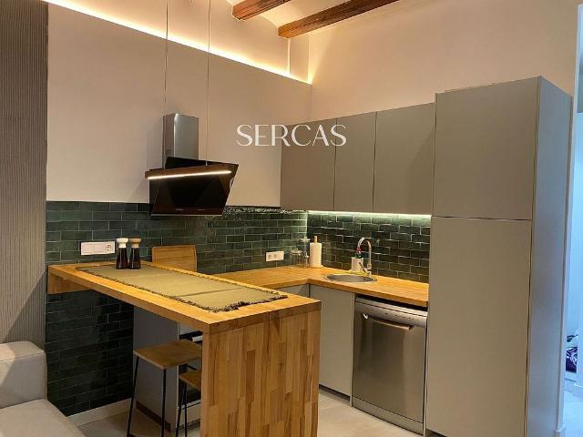 Piso en venta en calle De Sant Antoni Abat, Barcelona, de 39 m² 1 habitación por 215.000