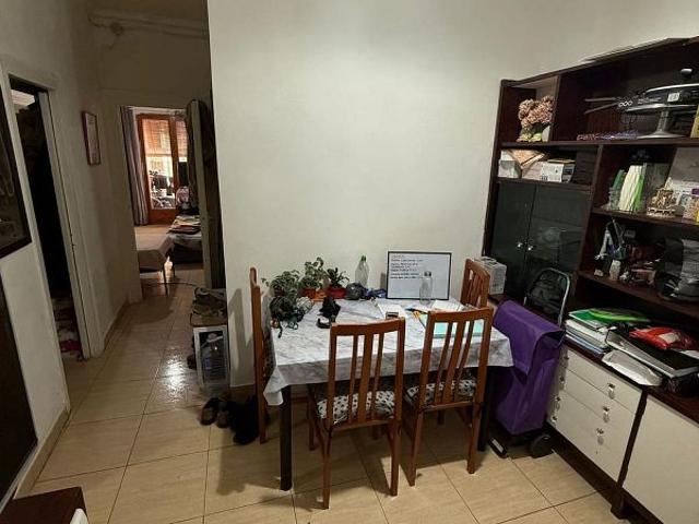 Piso en venta en calle De Sant Bertran, Barcelona, de 50 m² 2 habitaciones por 180.000