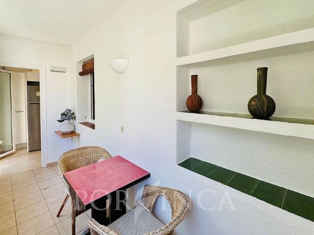 Piso en venta en calle De Sant Gaietà, Begur, de 72 m² 3 habitaciones por 359.000