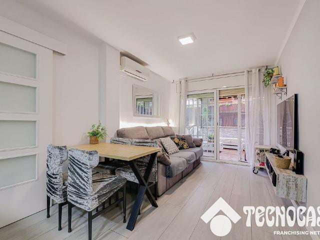 Piso en venta en calle De Sant Gaietà, Rubí, de 69 m² 2 habitaciones por 205.000
