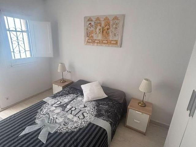 Piso en venta en calle De Sant Elies, Barcelona, de 65 m² 1 habitación por 230.000