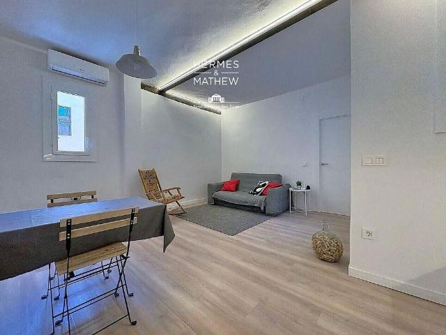 Piso en venta en calle De Sant Erasme, Barcelona, de 47 m² 1 habitación por 229.000