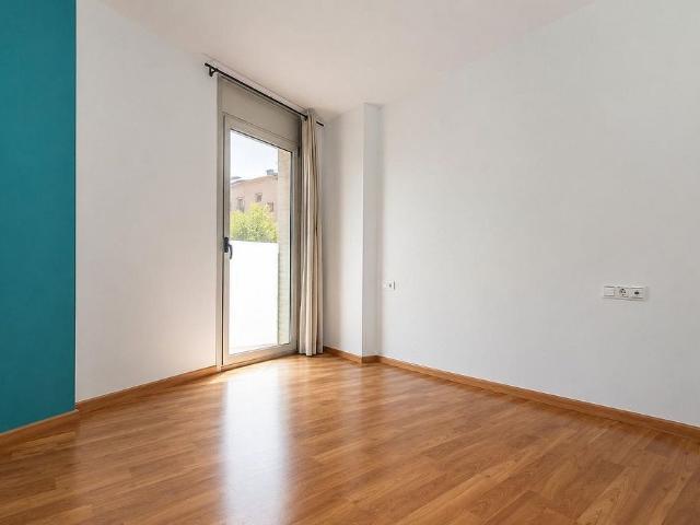 Piso en venta en calle De Sant Francesc, Manresa, de 57 m² 2 habitaciones por 120.000