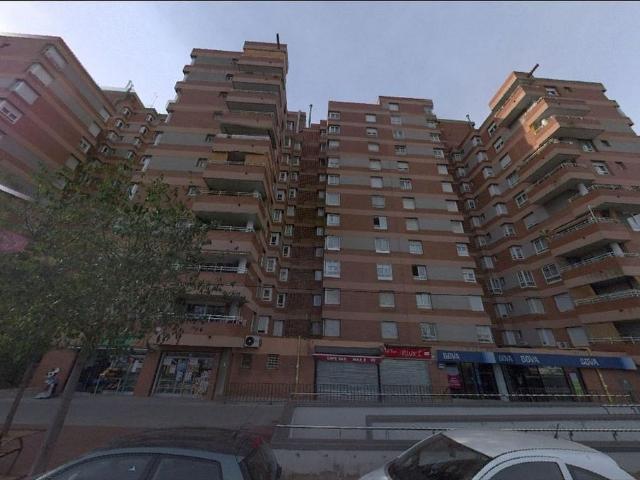 Piso en venta en calle De Sant Maties, Sabadell, de 122 m² 3 habitaciones por 203.000