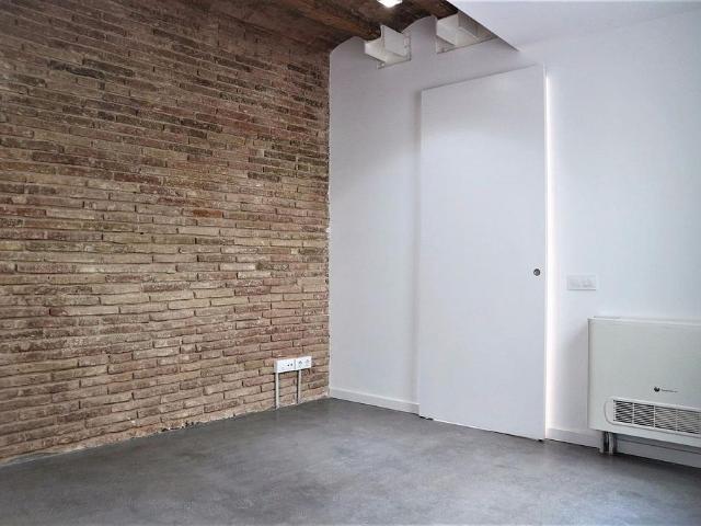 Piso en venta en calle De Sant Martí, Barcelona, de 37 m² 1 habitación por 189.000