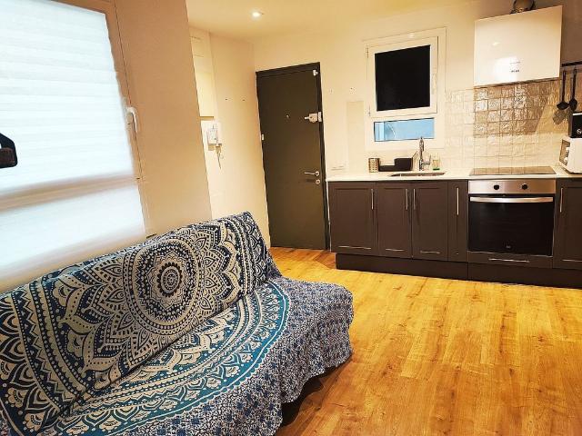 Piso en venta en calle De Sant Martí, Barcelona, de 39 m² 1 habitación por 192.000