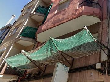 Piso en venta en calle De Sant Pere, Hospitalet de Llobregat, L´, de 47 m² 2 habitaciones por 125.000