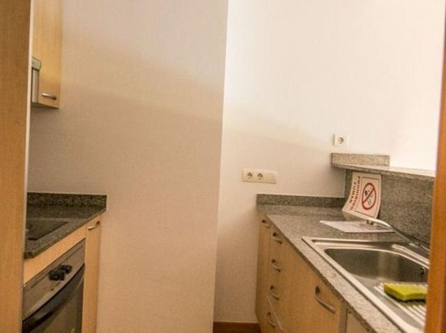 Piso en venta en calle De Santa Maria, Manresa, de 35 m² 1 habitación por 85.000