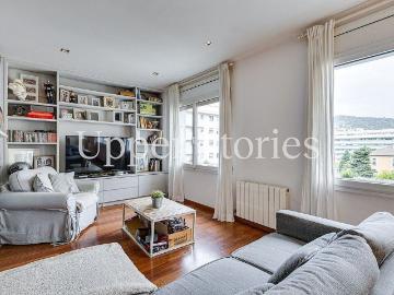 Piso en venta en calle De Santa Amèlia, Barcelona, de 90 m² 2 habitaciones por 650.000