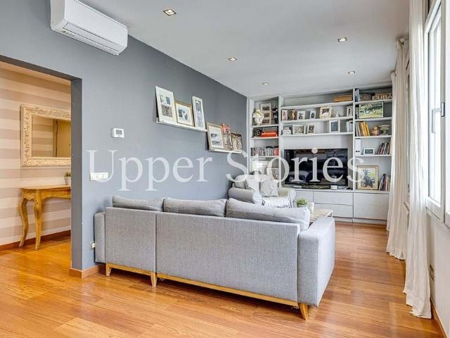Piso en venta en calle De Santa Amèlia, Barcelona, de 90 m² 2 habitaciones por 650.000
