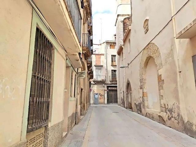 Piso en venta en calle De Santa Úrsula, Valls, de 41 m² 2 habitaciones por 9.000