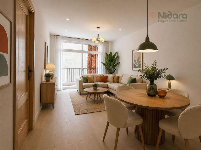 Piso en venta en calle De Santiago Ramon y Cajal, Hospitalet de Llobregat, L´, de 78 m² 4 habitaciones por 366.940