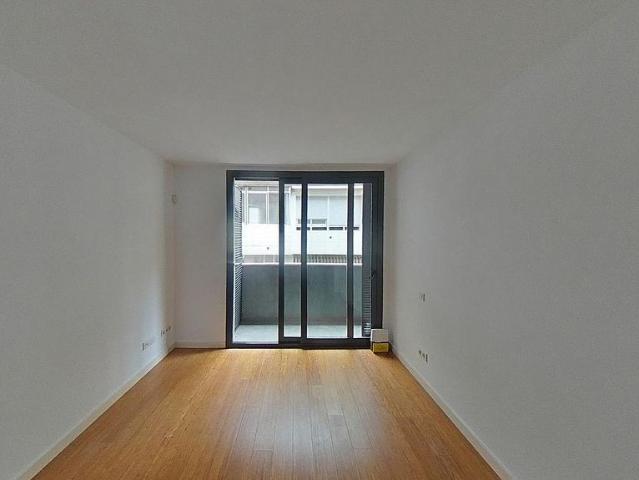 Piso en venta en calle De Saragossa, Barcelona, de 46 m² 1 habitación por 425.000