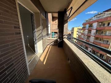 Plaça de L'Estatut, Barcelona, Turó de la Peira, Barcelona, Barcelona, Cataluña, Cataluña