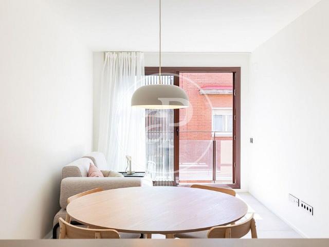 Piso en venta en calle De Sostres, Barcelona, de 60 m² 2 habitaciones por 480.000