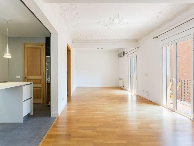 Piso en venta en calle De Tamarit, Barcelona, de 112 m² 2 habitaciones por 660.000