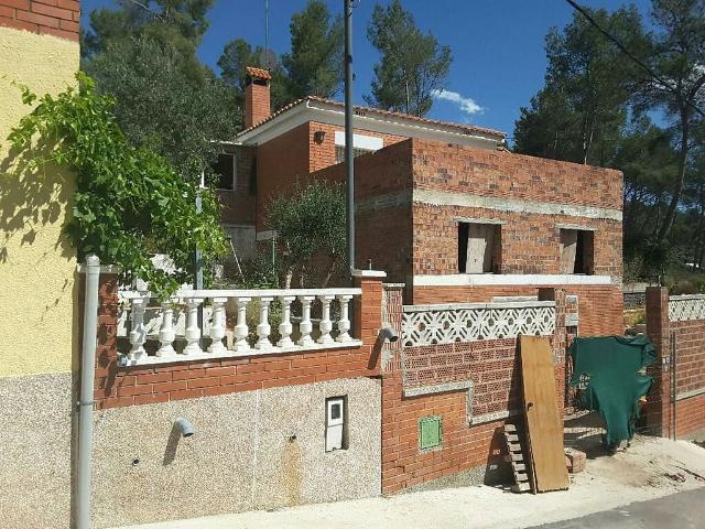 Piso en venta en calle De Terol, Canyelles, de 108 m² 3 habitaciones por 149.000