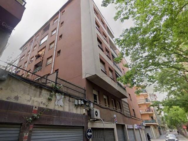 Piso en venta en calle De Torras i Bages, Salt, de 85 m² 1 habitación por 76.000