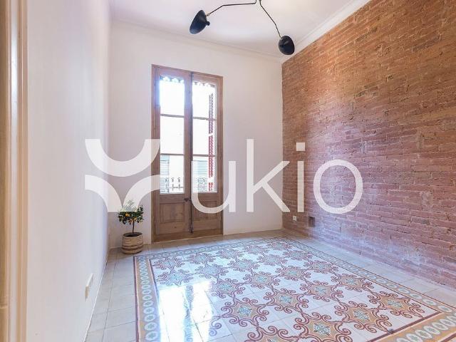Piso en venta en calle De Torrijos, Barcelona, de 65 m² 2 habitaciones por 570.000