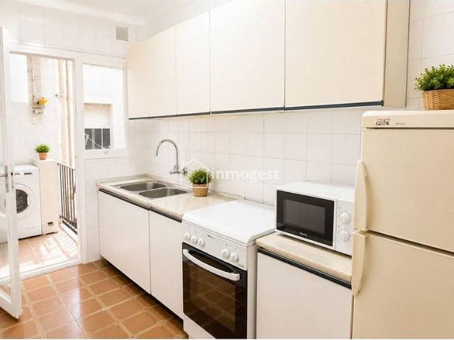 Piso en venta en calle De Tramuntana, Salt, de 78 m² 3 habitaciones por 130.000
