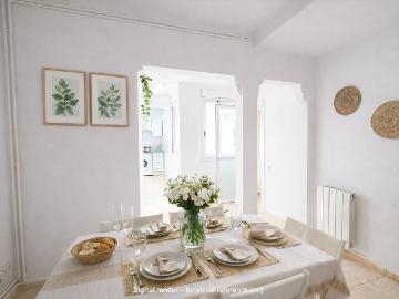 Piso en venta en calle De Vaquer, Hospitalet de Llobregat, L´, de 100 m² 9 habitaciones por 360.000