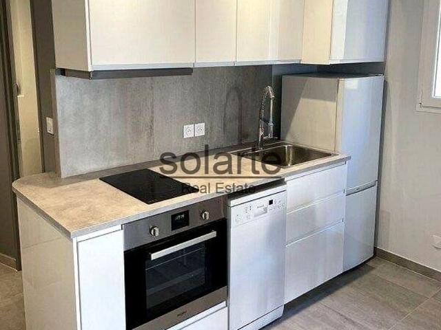 Piso en venta en calle De Ventura Rodríguez, Barcelona, de 59 m² 2 habitaciones por 345.000