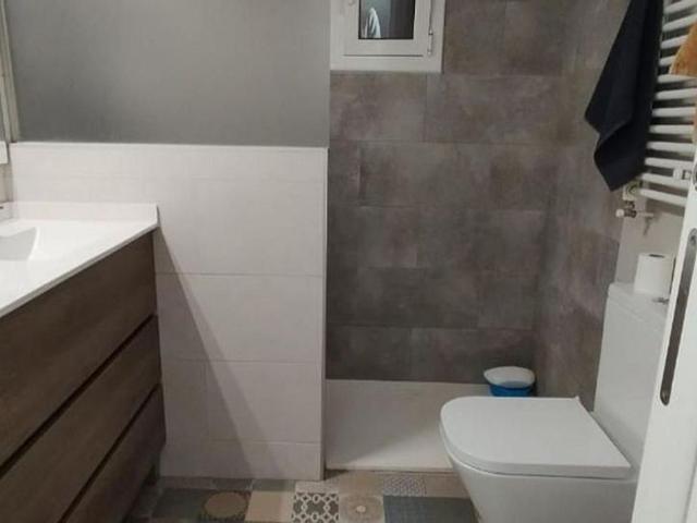Piso en venta en calle De Viladomat, Barcelona, de 86 m² 3 habitaciones por 550.000